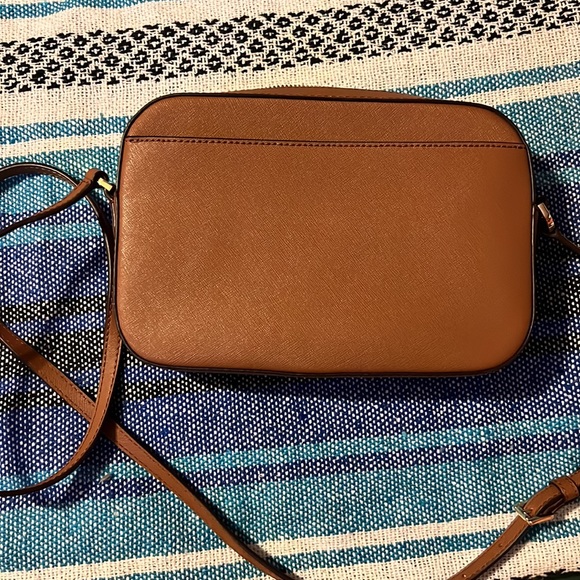 Michael Kors Jet Set Large Logo Crossbody Bag - Picture 6 of 6